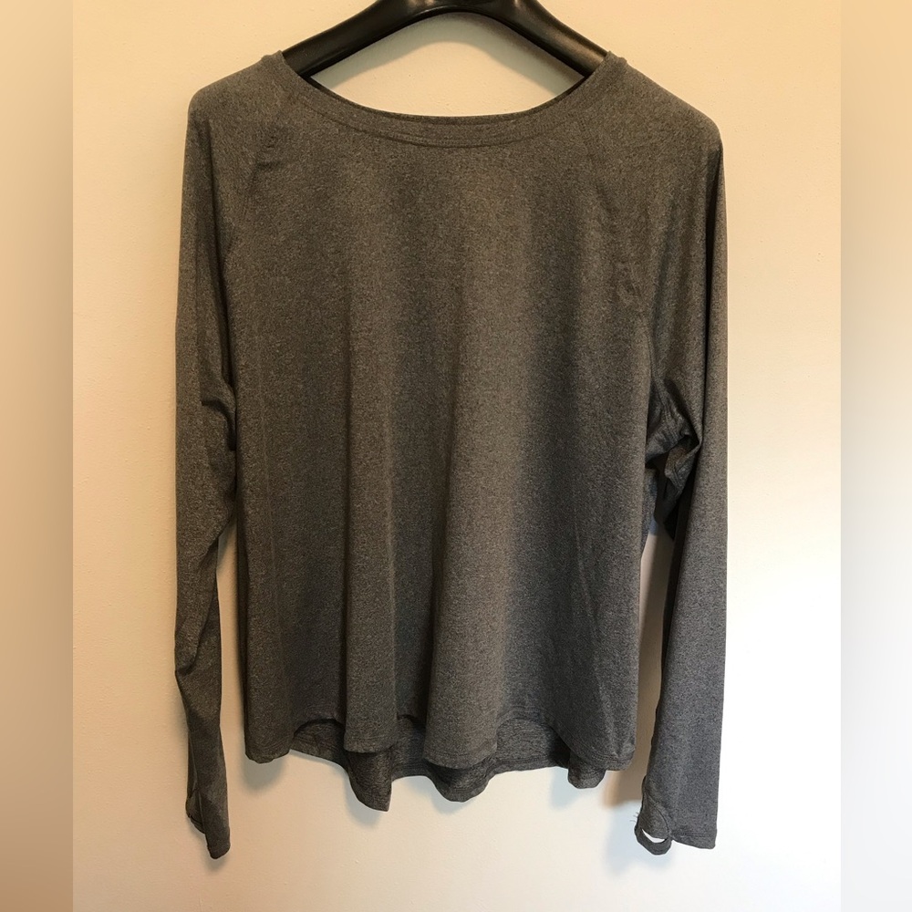 Tek Gear Dry Tek Women’s 2X Long Sleeve Shirt With Thumb Holes